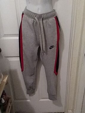Nike Sweatpants